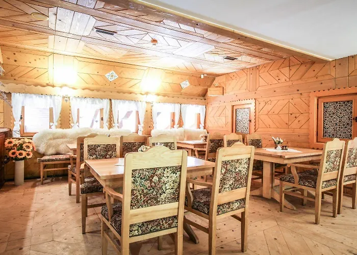 Hotel Koliba Expo 3*